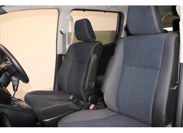 
								TOYOTA NOAH 2019 full									