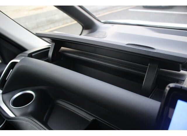 
								TOYOTA NOAH 2022 full									