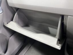 
										TOYOTA NOAH 2011 full									