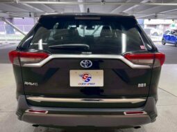 
										TOYOTA RAV4 2021 full									