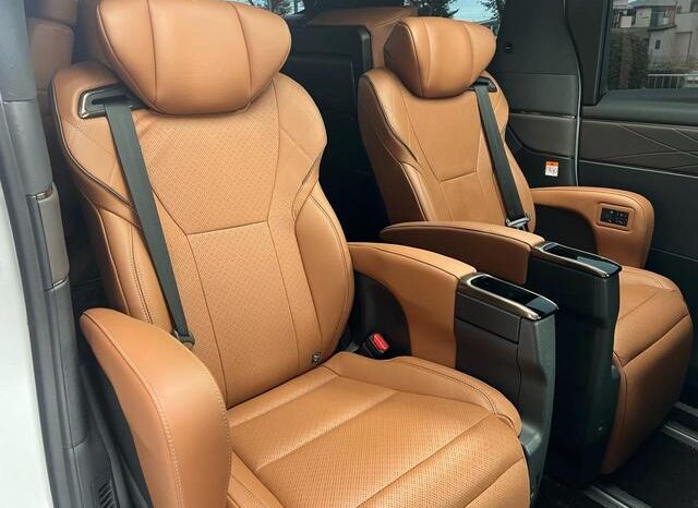 
								TOYOTA VELLFIRE 2023 full									