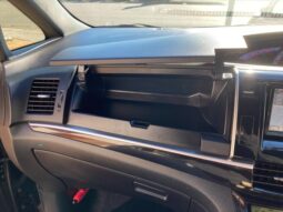 
										TOYOTA ESTIMA 2015 full									