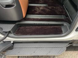 
										TOYOTA VELLFIRE 2023 full									