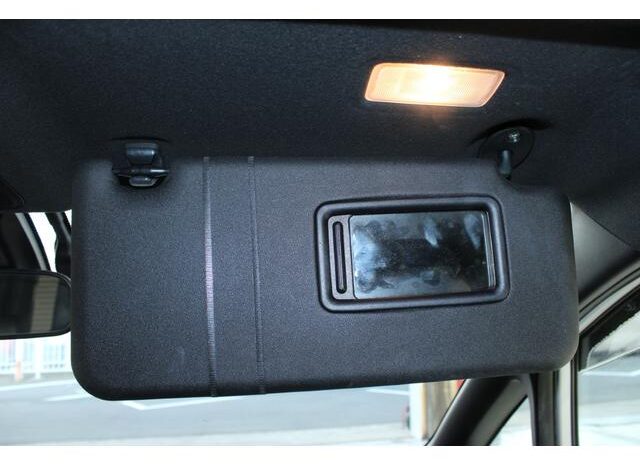 
								TOYOTA NOAH 2017 full									