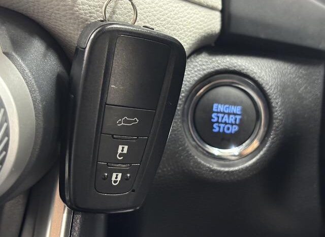 
								TOYOTA RAV4 2021 full									