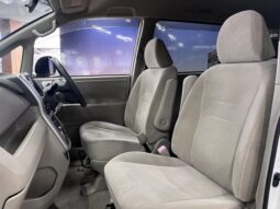 
										TOYOTA NOAH 2011 full									