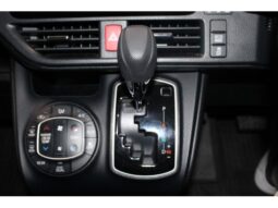 
										TOYOTA NOAH 2019 full									