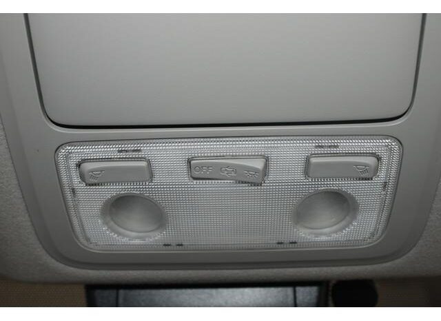 
								TOYOTA NOAH 2019 full									