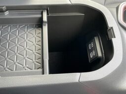 
										TOYOTA RAV4 2025 full									