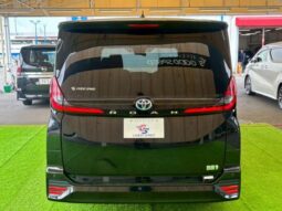 
										TOYOTA NOAH 2022 full									