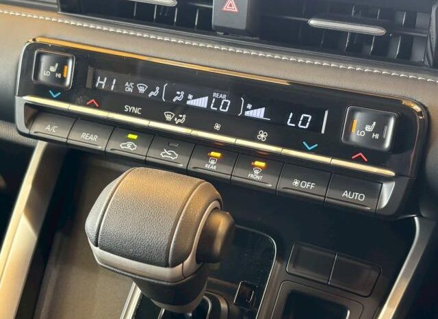 
								TOYOTA NOAH 2022 full									