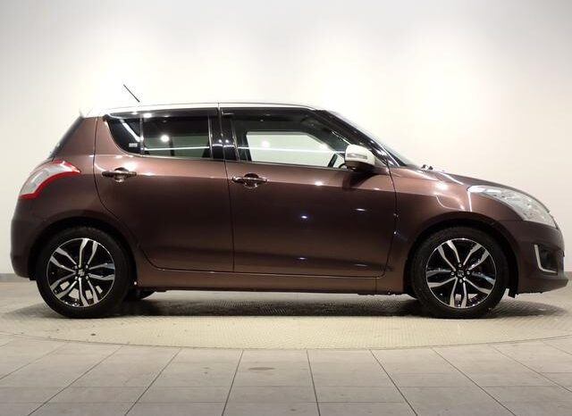 
								SUZUKI SWIFT 2015 full									