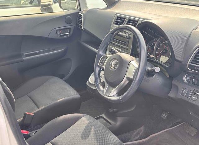 
								TOYOTA RACTIS 2012 full									