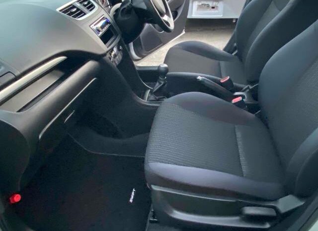 
								SUZUKI SWIFT 2013 full									