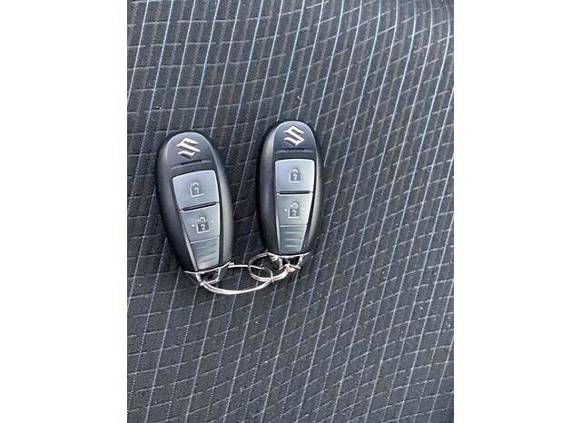 
								SUZUKI SWIFT 2013 full									