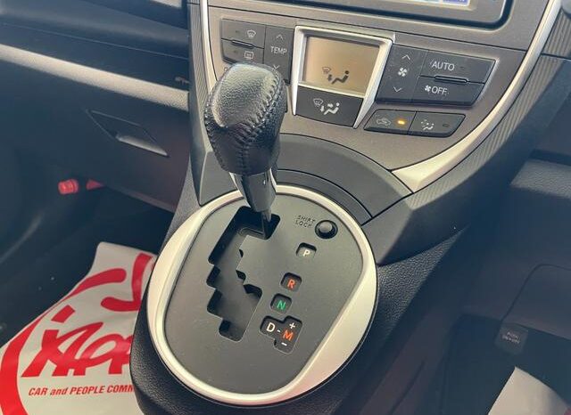 
								TOYOTA RACTIS 2010 full									