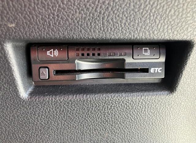 
								TOYOTA RACTIS 2010 full									