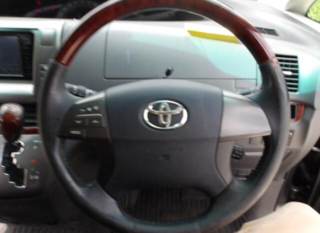 
								TOYOTA ESTIMA 2011 full									