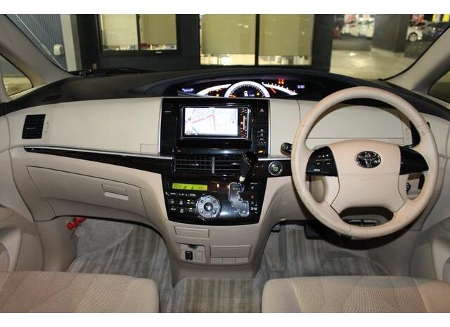 
								TOYOTA ESTIMA 2013 full									