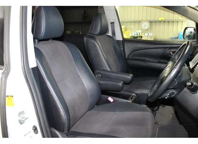 
								TOYOTA ESTIMA 2013 full									