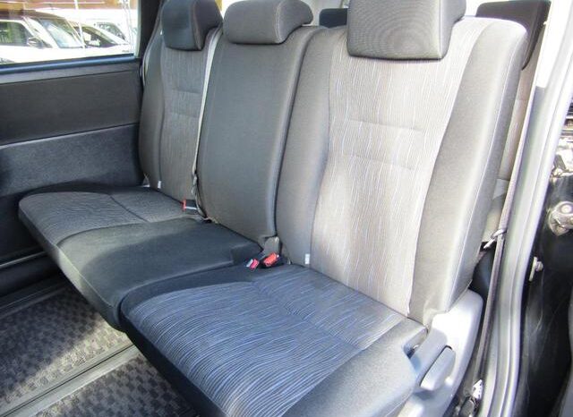 
								TOYOTA NOAH 2013 full									