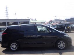 TOYOTA ESTIMA 2012