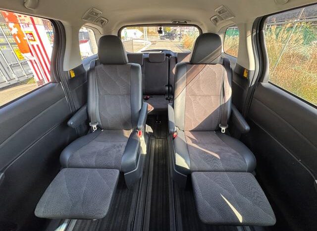 
								TOYOTA ESTIMA 2013 full									