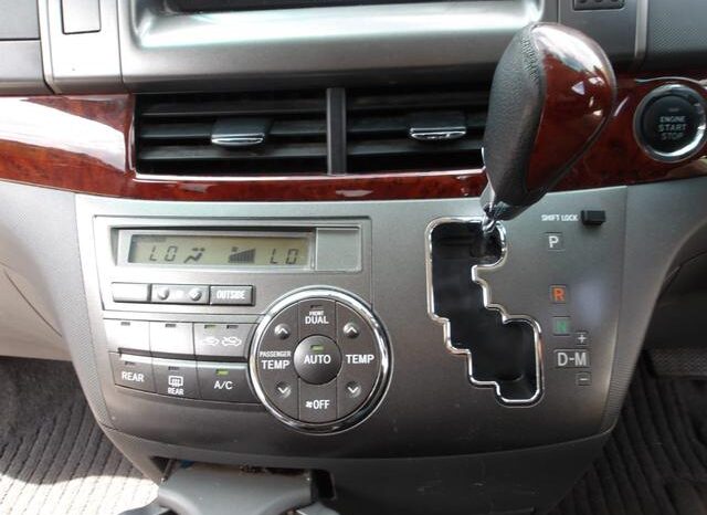 
								TOYOTA ESTIMA 2011 full									