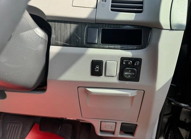 
								TOYOTA ESTIMA 2008 full									