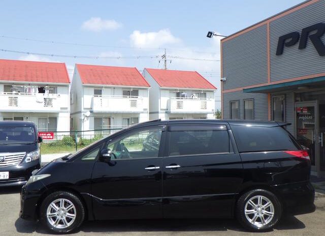 
								TOYOTA ESTIMA 2012 full									