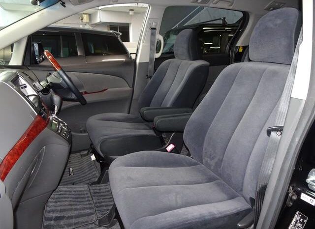 
								TOYOTA ESTIMA 2011 full									