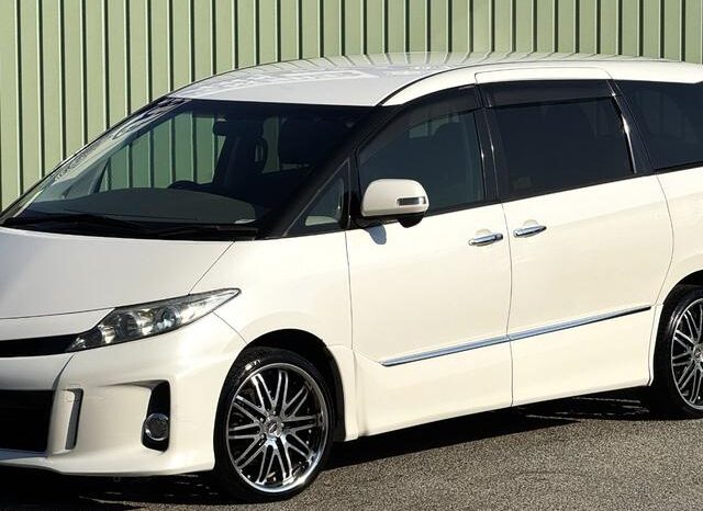 
								TOYOTA ESTIMA 2013 full									