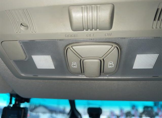 
								TOYOTA ESTIMA 2008 full									