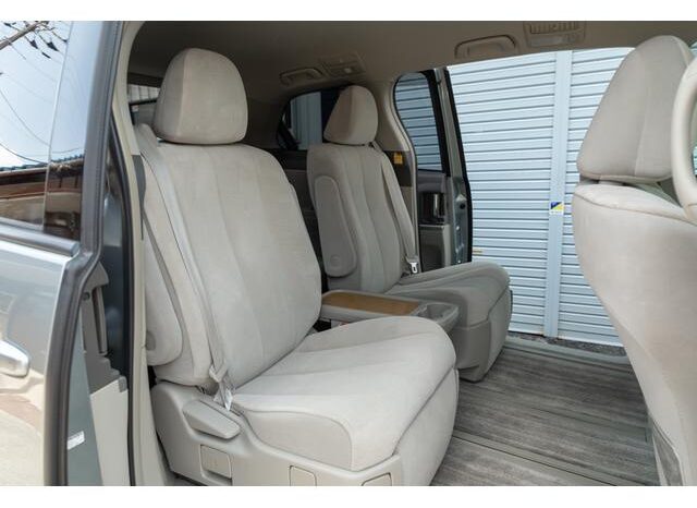 
								TOYOTA ESTIMA 2008 full									