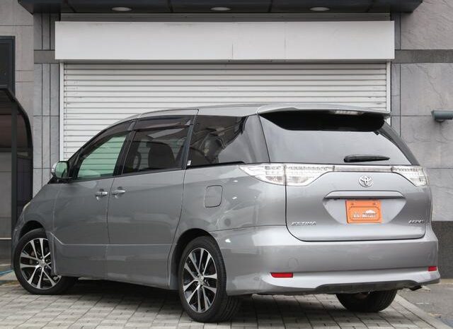 
								TOYOTA ESTIMA 2012 full									