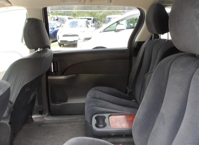 
								TOYOTA ESTIMA 2011 full									