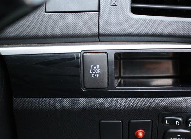 
								TOYOTA ESTIMA 2013 full									