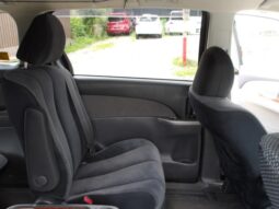 
										TOYOTA ESTIMA 2011 full									