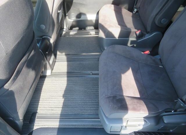 
								TOYOTA ESTIMA 2013 full									