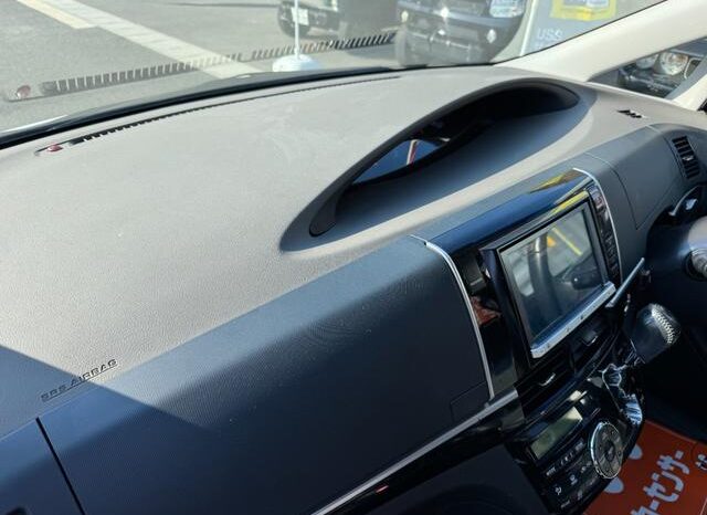 
								TOYOTA ESTIMA 2013 full									