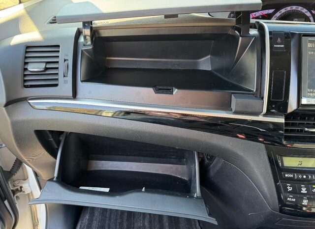 
								TOYOTA ESTIMA 2013 full									