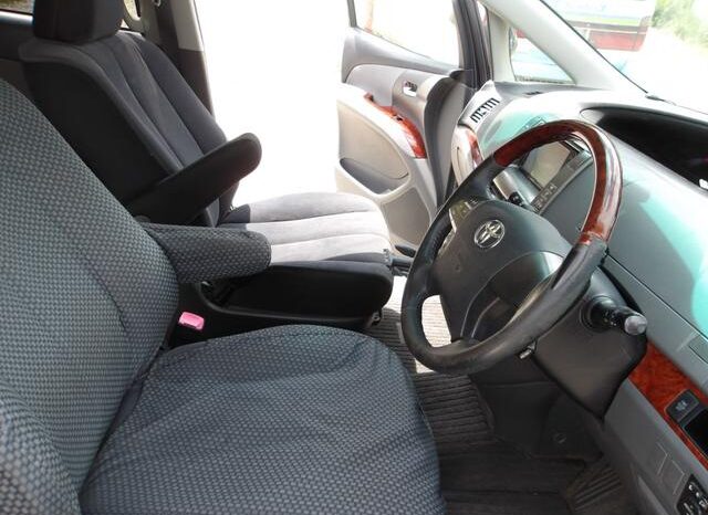 
								TOYOTA ESTIMA 2011 full									