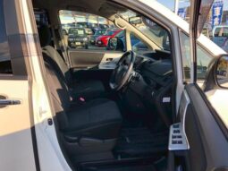 
										TOYOTA NOAH 2013 full									