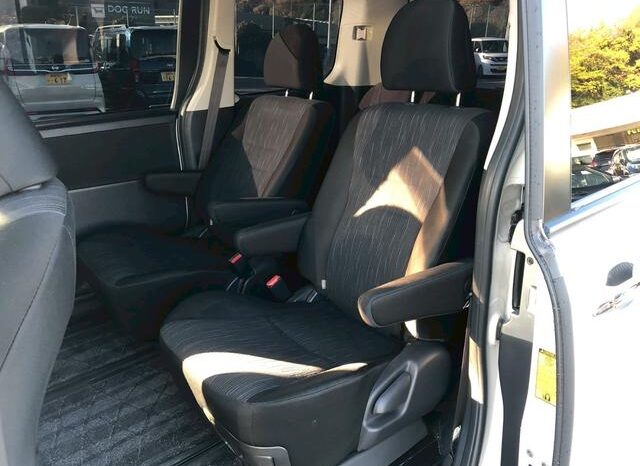 
								TOYOTA NOAH 2013 full									