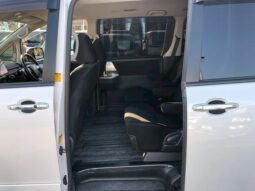 
										TOYOTA NOAH 2013 full									