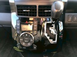 
										TOYOTA NOAH 2013 full									