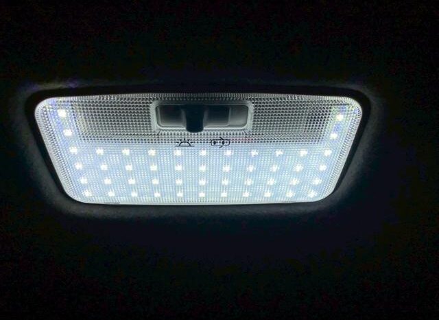 
								TOYOTA NOAH 2013 full									