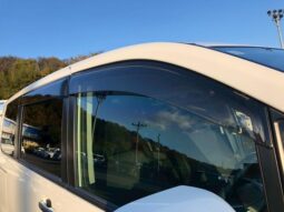 
										TOYOTA NOAH 2013 full									