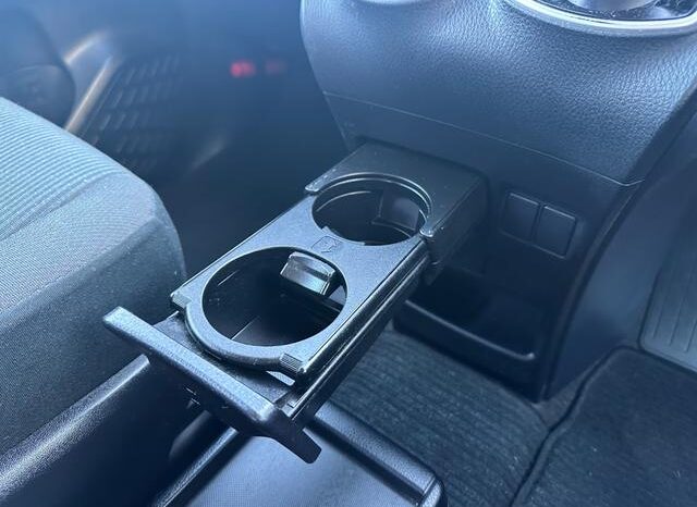 
								TOYOTA NOAH 2015 full									