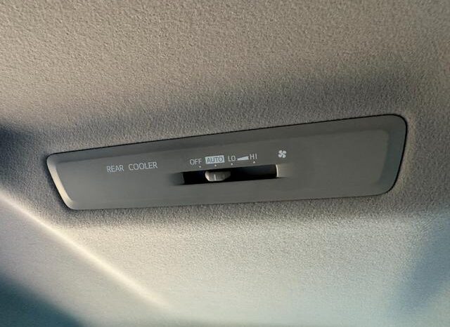 
								TOYOTA NOAH 2015 full									